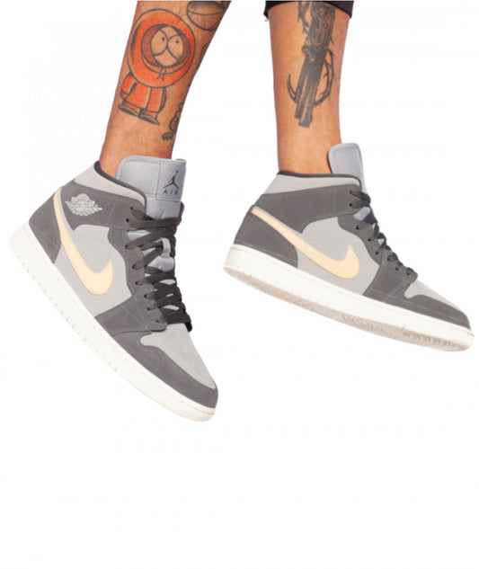למה כדאי להזמין נעליים דווקא מ-Sneak Peak? 👟✨
