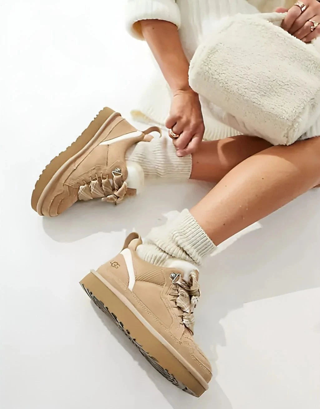 נעלי האג UGG Lowmel / Wheat