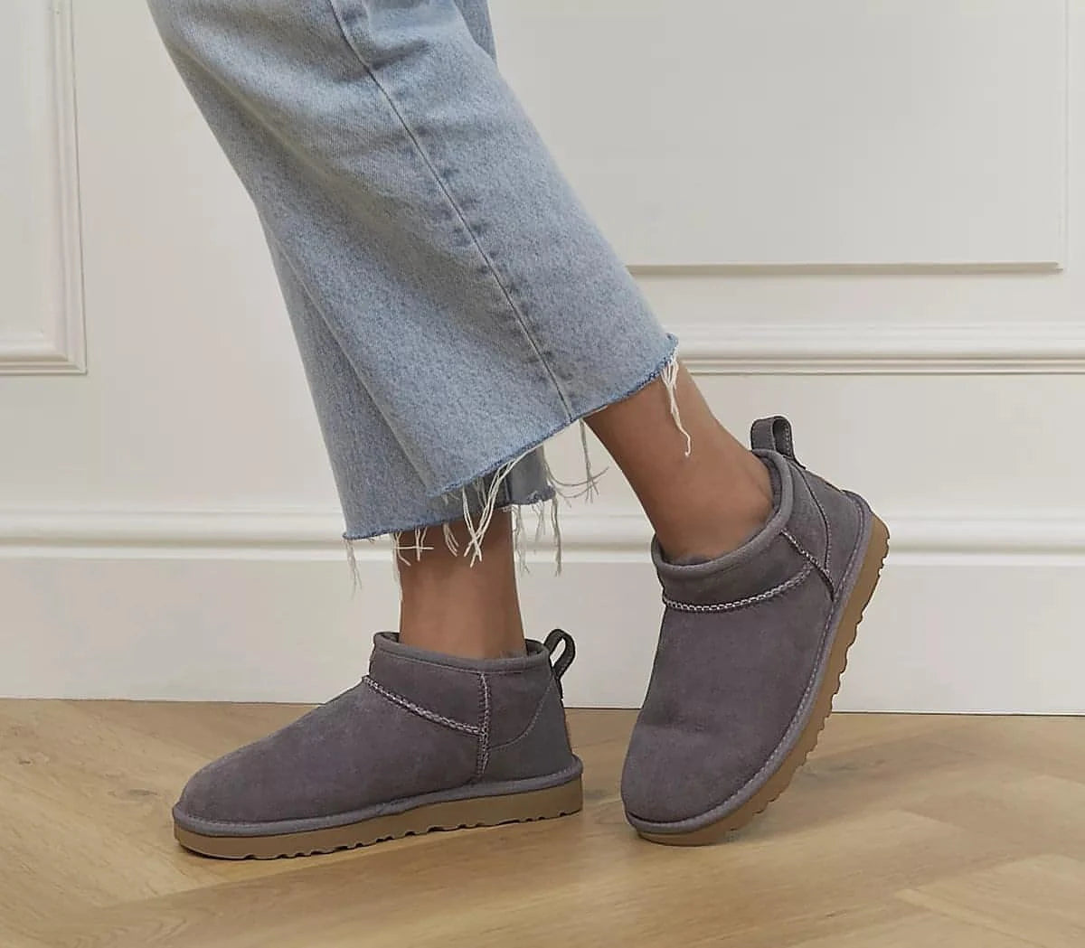 מגפי האג Ugg Classic Ultra Mini Boot Slate