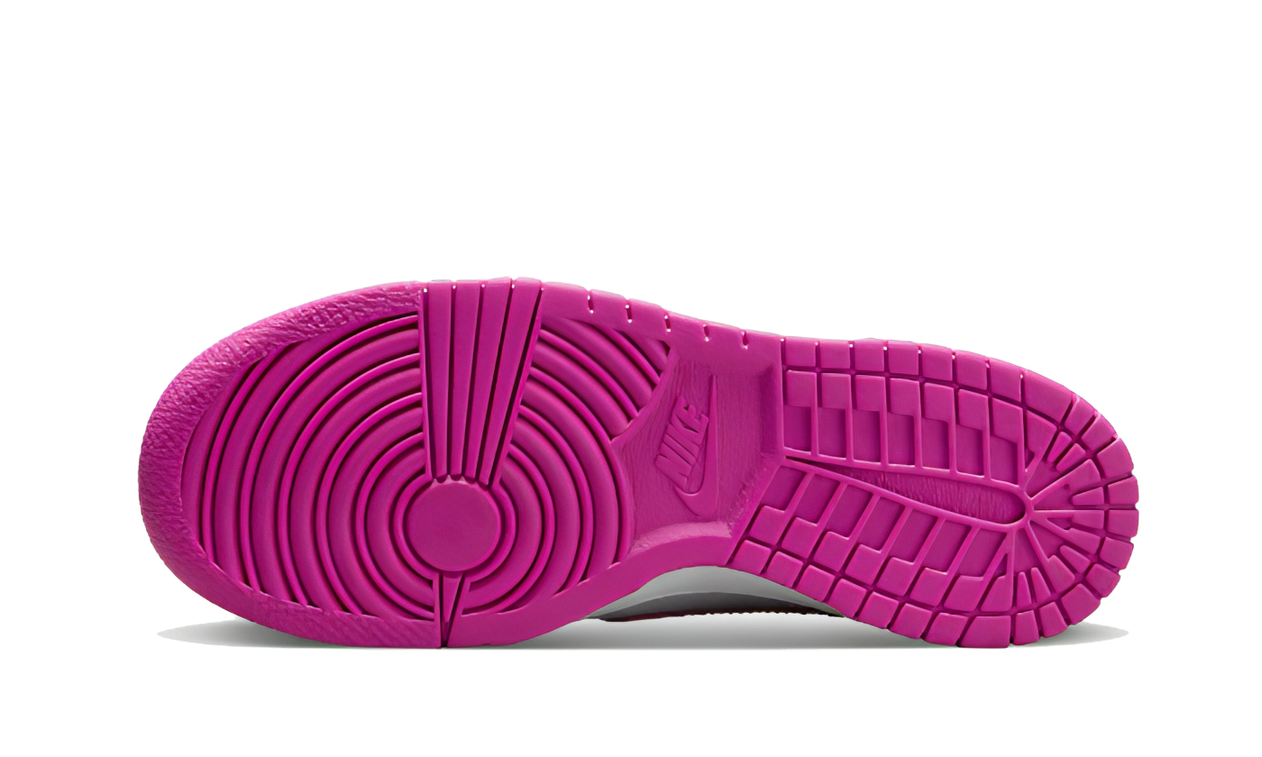 Dunk Low Active Fuchsia