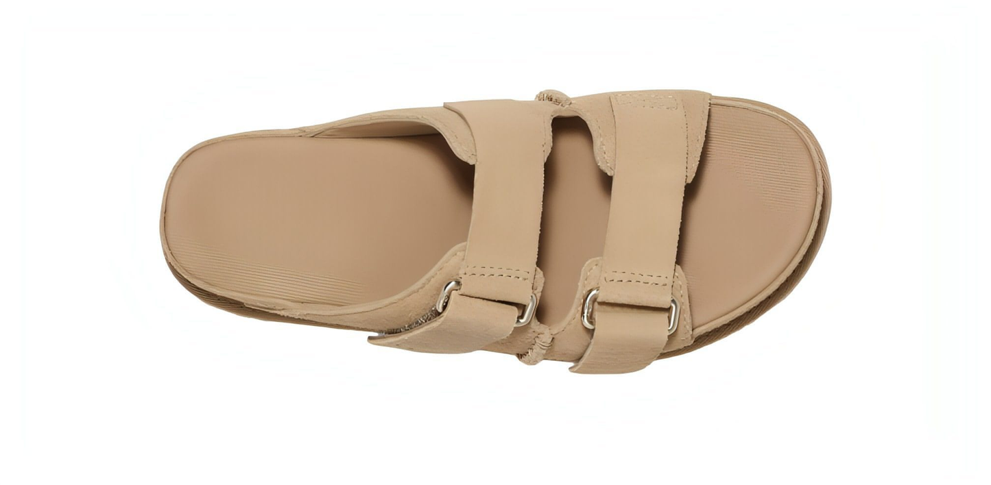 כפכפי האג UGG Women’s Goldenstar Hi Slide Sand