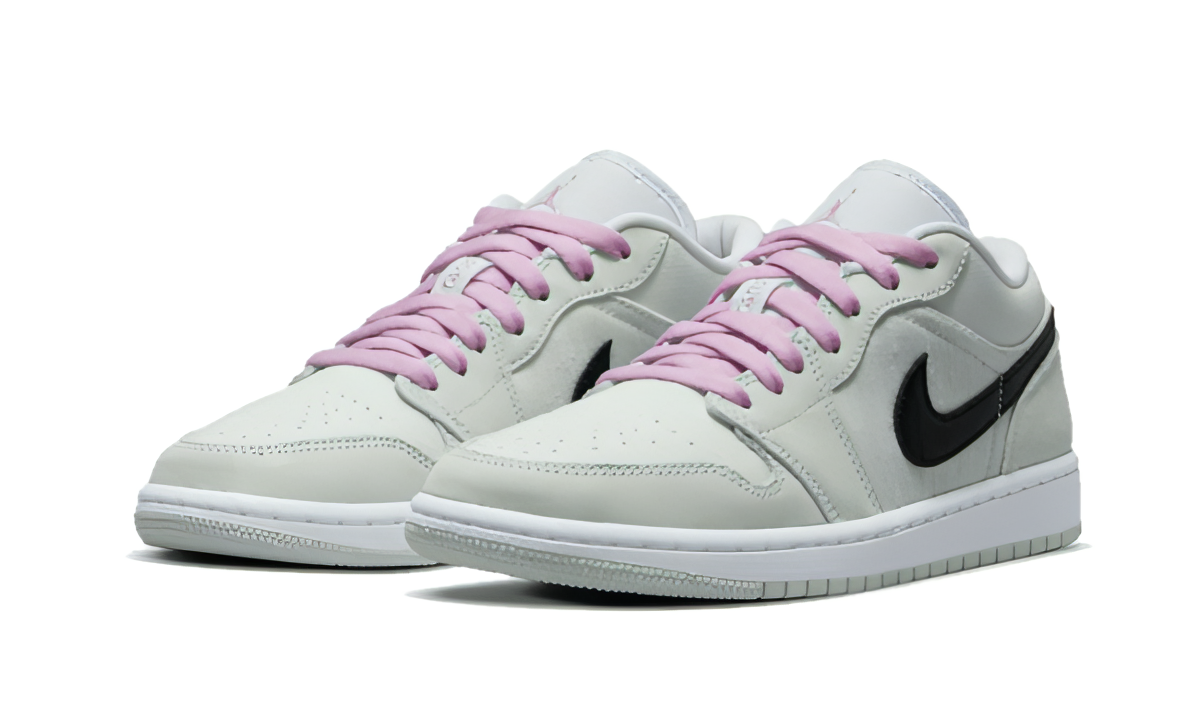 Air Jordan 1 Low Barely Green