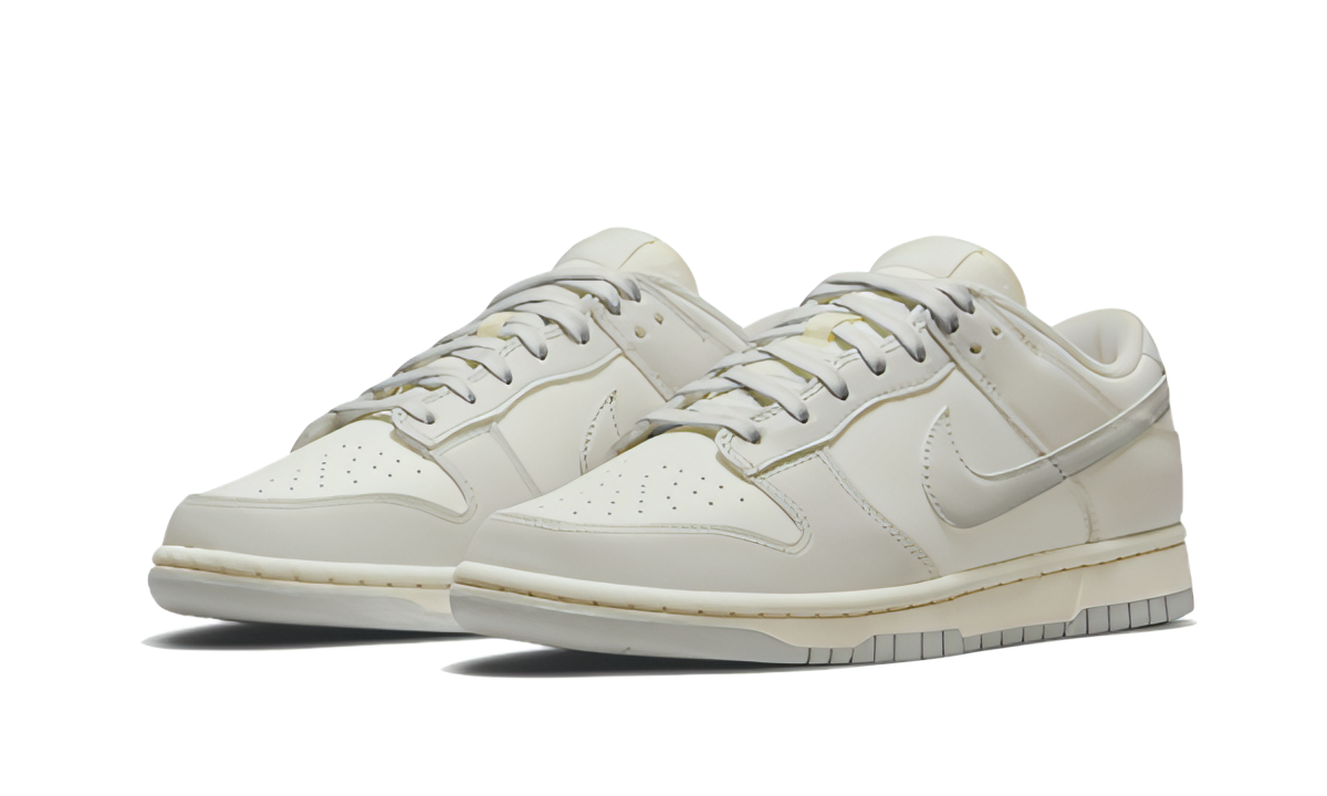 Dunk Low Light Bone