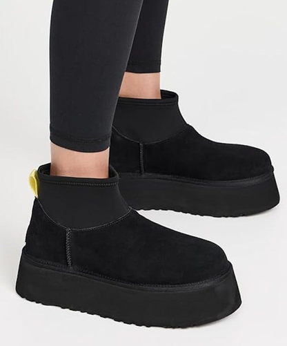 נעלי האג פלטפורמה UGG Classic Mini Dipper Black