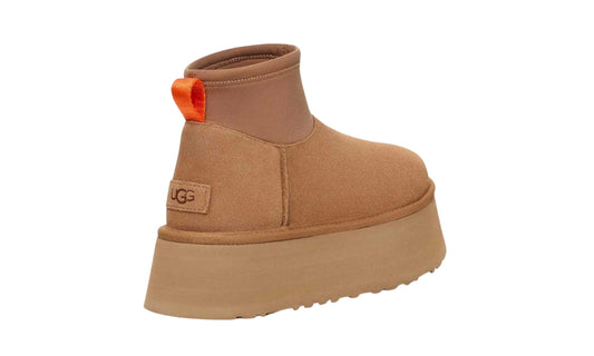 נעלי האג פלטפורמה UGG Classic Mini Dipper Brown