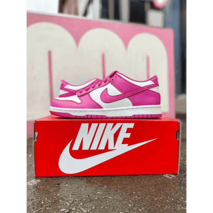 Dunk Low Active Fuchsia