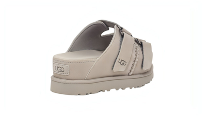 כפכפי האג UGG Women’s Goldenstar Hi Slide Seal