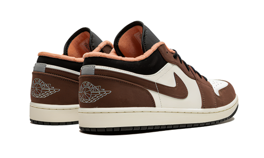 Air Jordan 1 Low Mocha