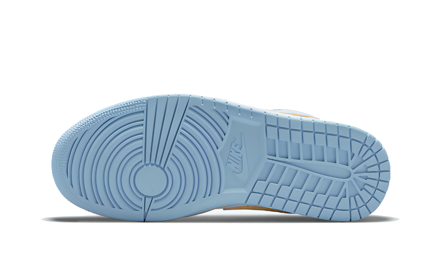 Air Jordan 1 Low Se White Sesame