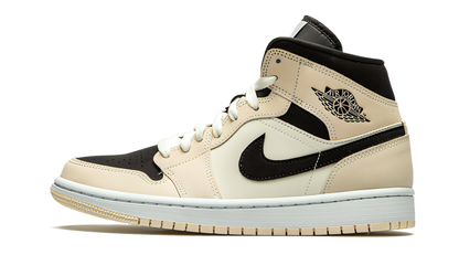 Air Jordan 1 Mid Barely Orange
