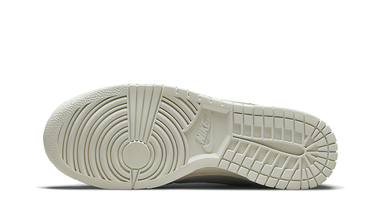 Dunk Low Light Bone