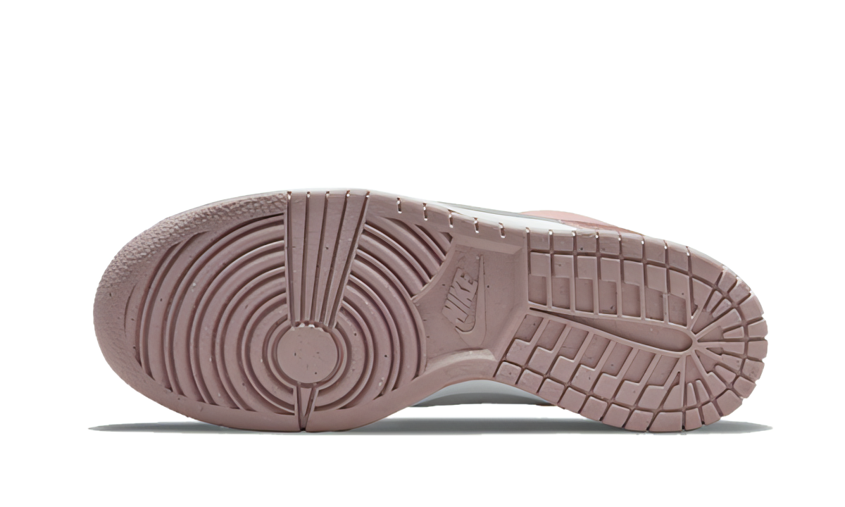 Dunk Low Pink Velvet